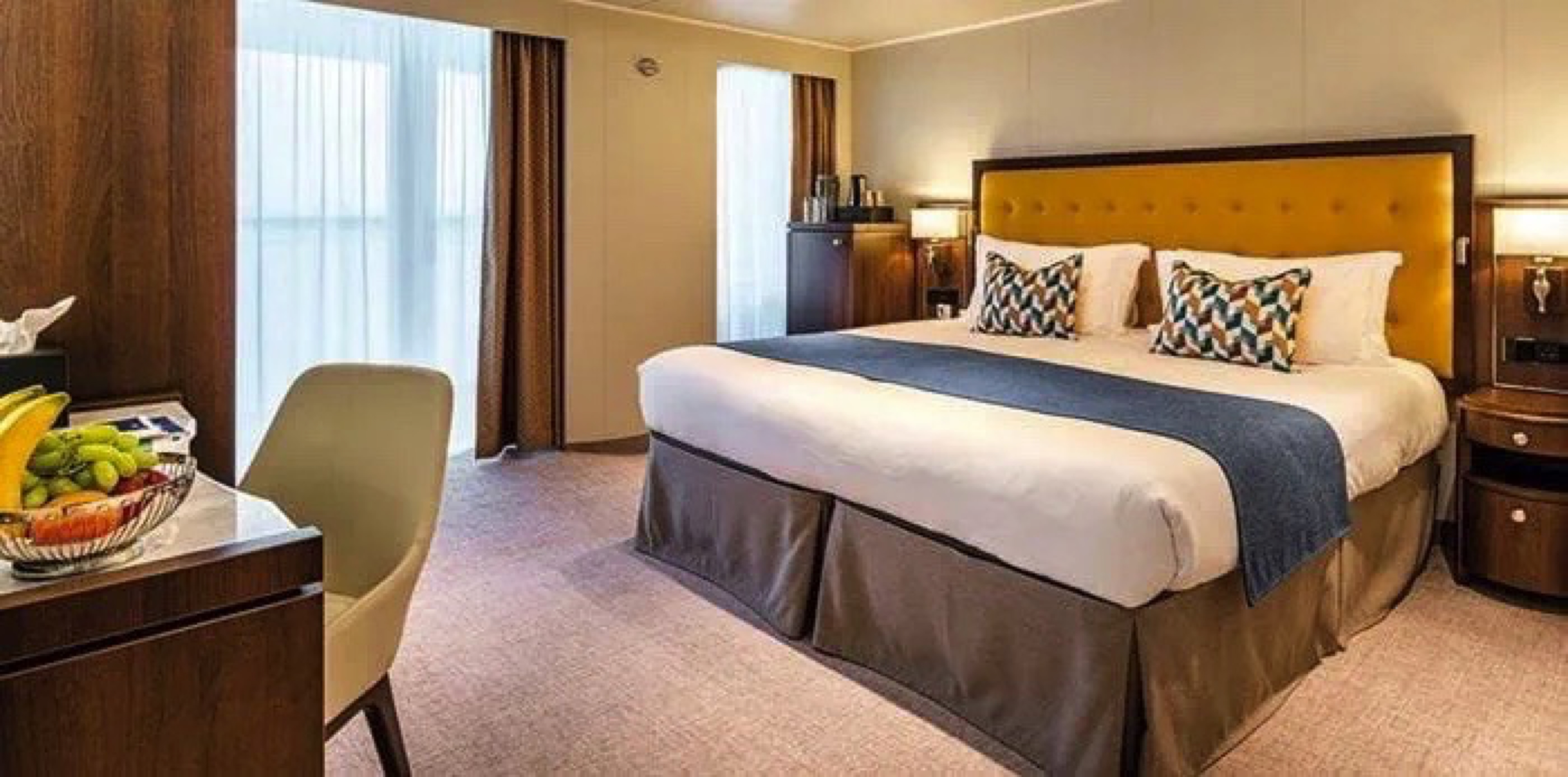 SAGA Cruises, Spirit of Discovery, Adapted Twin Deluxe with Balcony 1.jpg